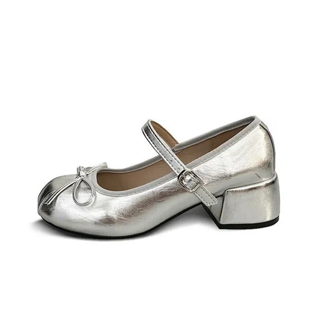 Betu Mary Jane Chunky Heel