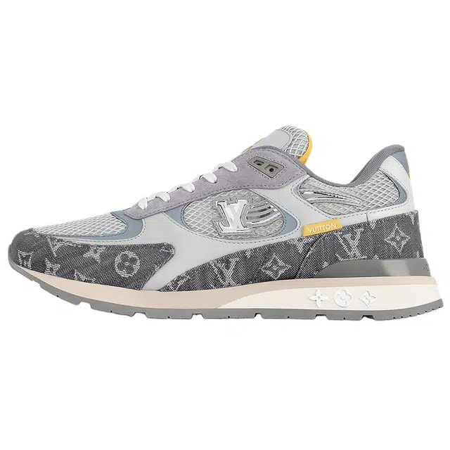 LOUIS VUITTON Run Away
