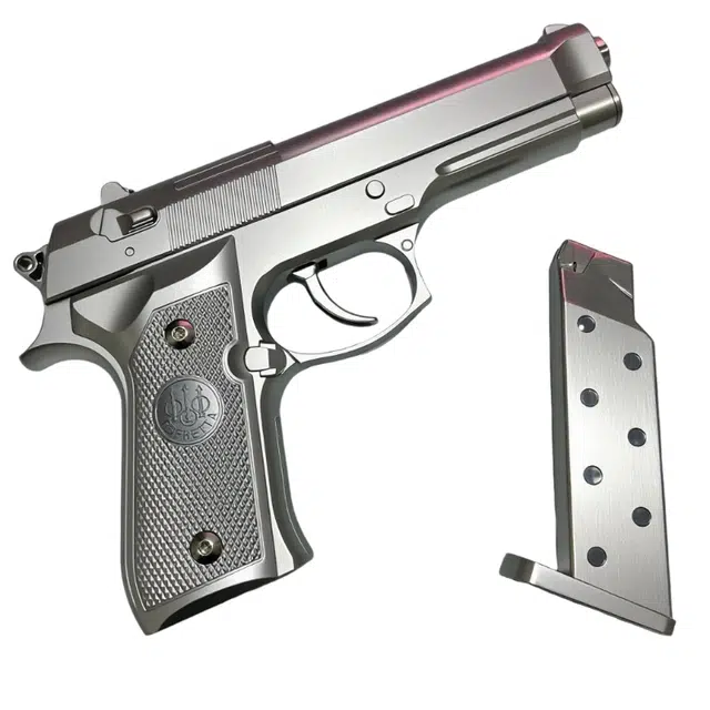 M9
