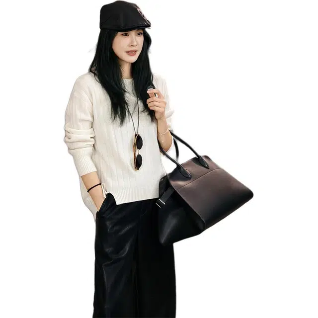 美洋 猫耳绵羊毛竖条肌理毛衣 女款