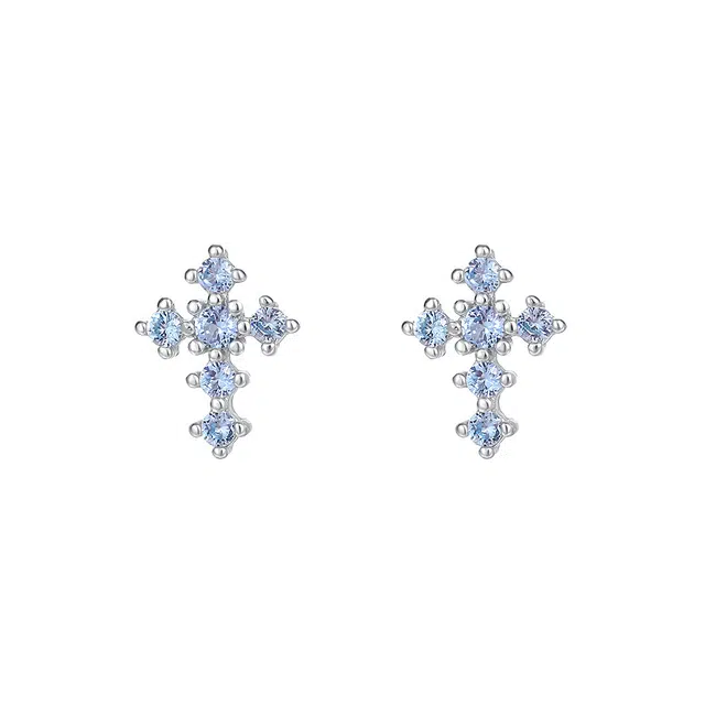 925