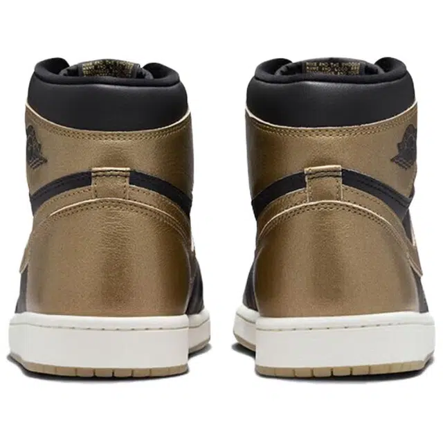 Jordan Air Jordan 1 High OG "Metallic Gold"