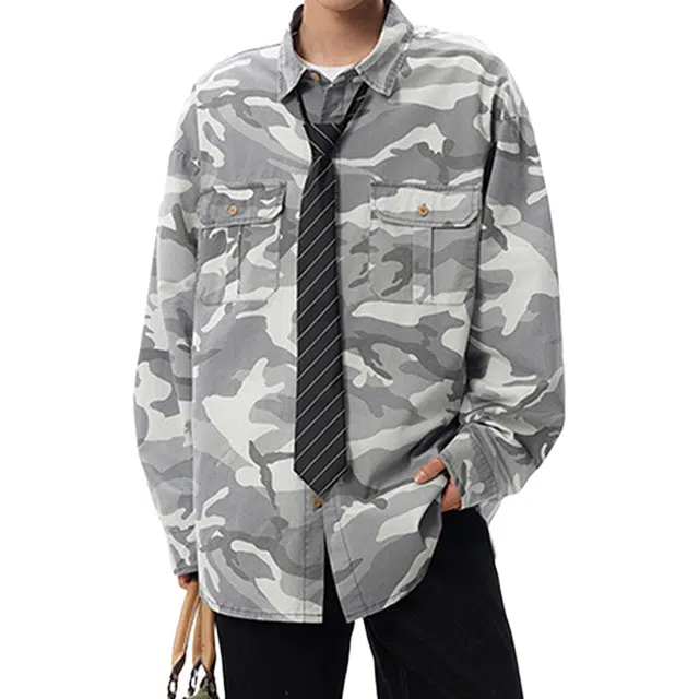 冈哉 迷彩工装双口袋拼接设计美式复古潮流落肩翻领宽松休闲百搭长袖衬衫 男女同款