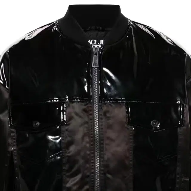 VERSACE JEANS COUTURE
