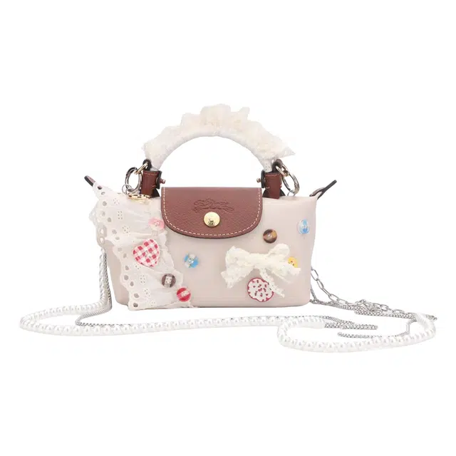 LONGCHAMP
