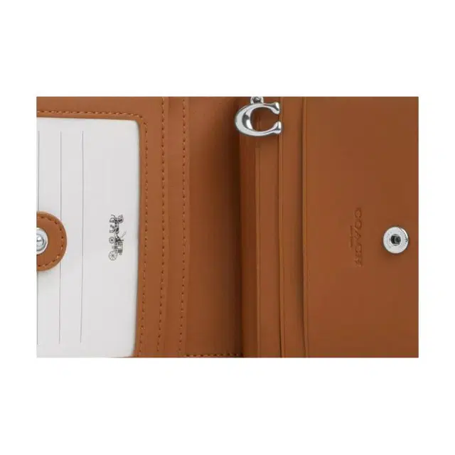 COACH Snap Wallet 10