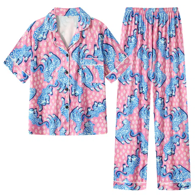 宫蝶 柔软牛奶丝家居服休闲复古风满印可外穿宽松舒适大码睡衣套装 女款