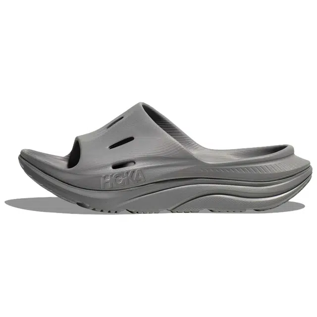 HOKA ONE ONE