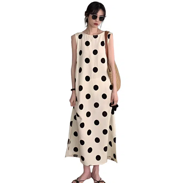 小卷要加油 法式露背波点海边度假风设计感气质长裙无袖连衣裙 女款