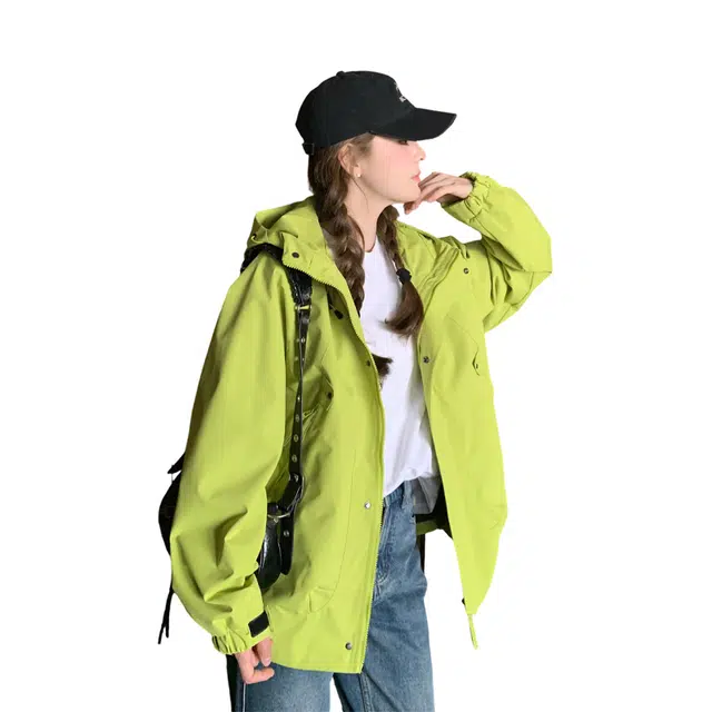 稻草人 可盐可甜小个子休闲气质减龄款夹克 女款