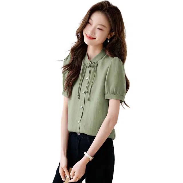 沫晗依美 新中式纯色立领泡泡短袖衬衫 女款