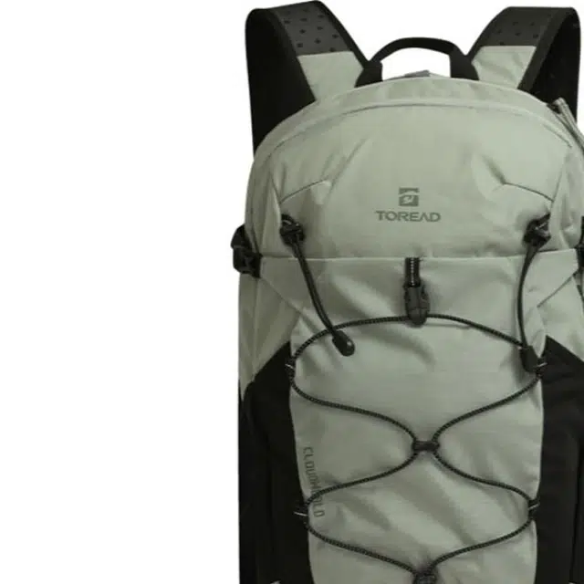 30L HIKING