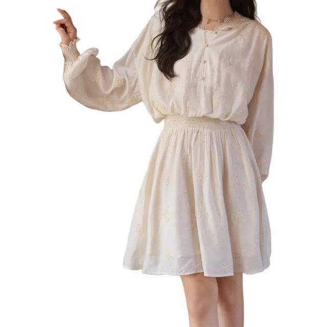 谜秀 亚麻刺绣连帽蕾丝花边长袖连衣裙 女款