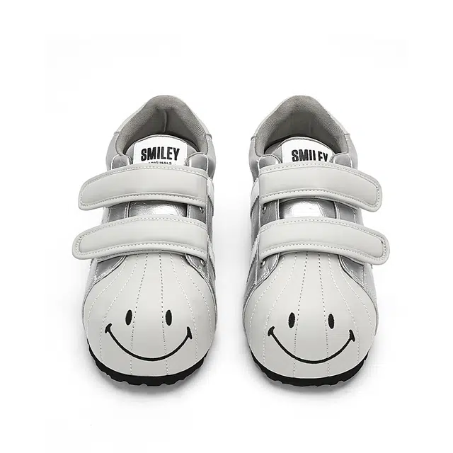 SMILEY 6CM Q