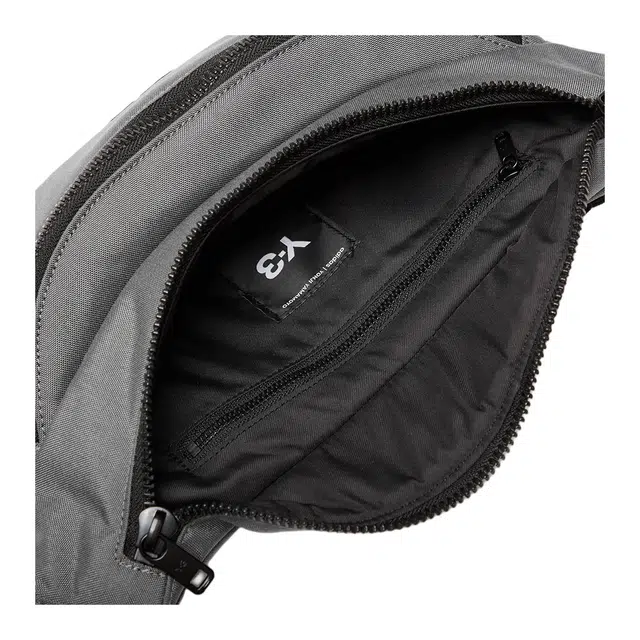 Y-3 Logo