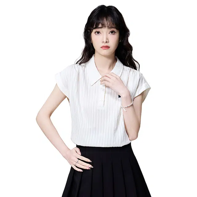 Kiki Clothing Boutique polo