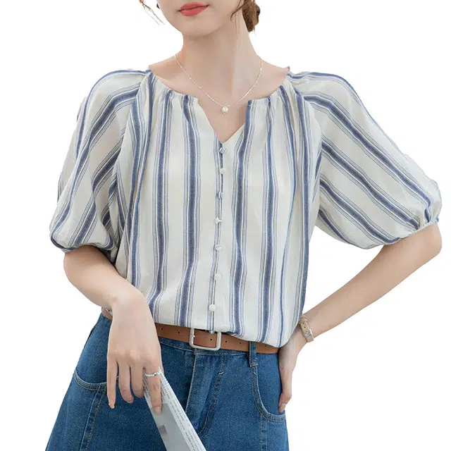 Kiki Clothing Boutique V