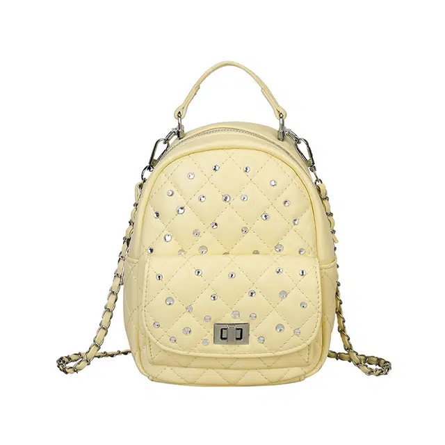 蔻蒂熊  小香风菱格链条包女小众时尚迷你背包百搭单便携轻便小巧 涤纶 双肩包 常规 青少年 米白色/黑色/浅紫色/浅黄色