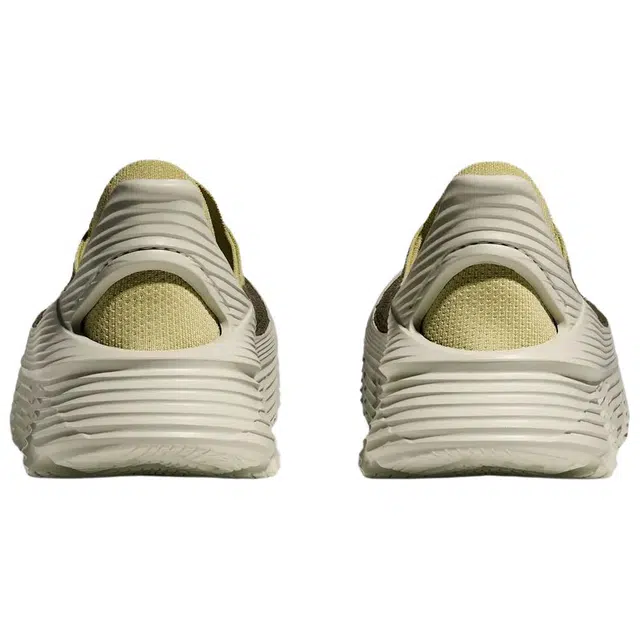 HOKA ONE ONE Restore TC