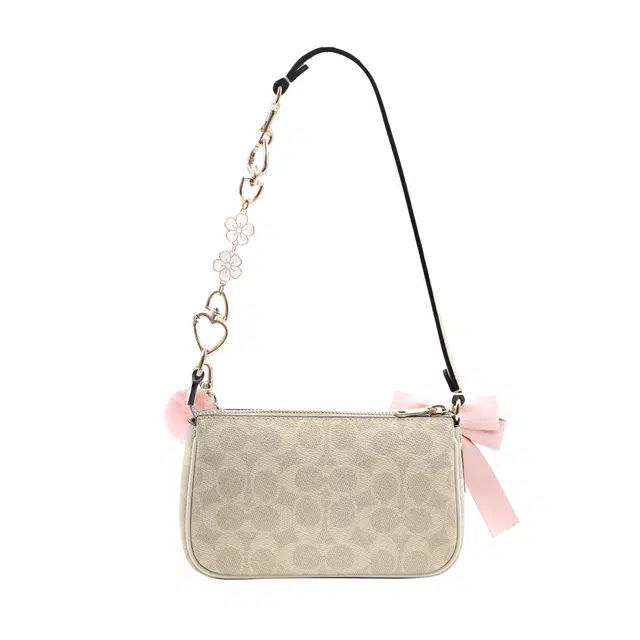 COACH Nolita 19