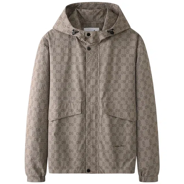 与狼共舞 潮流高街风时尚满身印花休闲户外百搭抗皱防风连帽夹克外套 男款 卡其