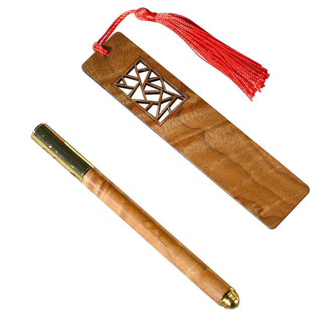 天纵 新中式国风创意个性 高端木制文玩简约文具套装礼盒 定心笔搭配窗花纪念 楠木 书签 男女同款情侣款