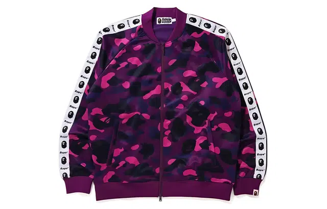 A BATHING APE