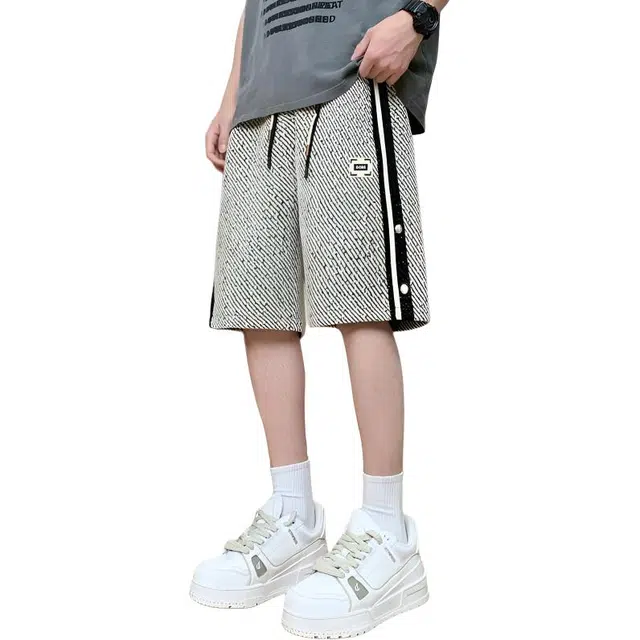 太子龍 薄款冰丝宽松直筒裤潮牌五分裤青少年潮流运动裤子休闲短裤 男款