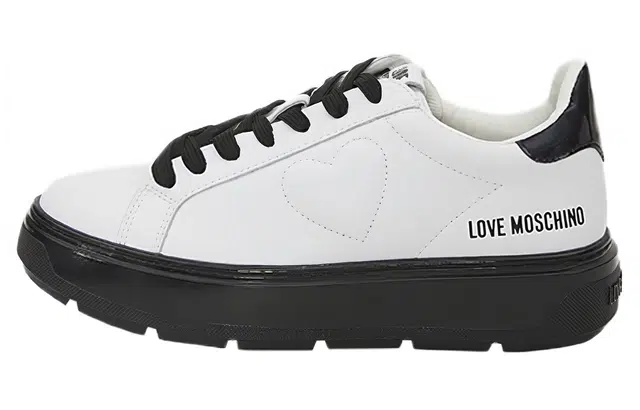 LOVE MOSCHINO