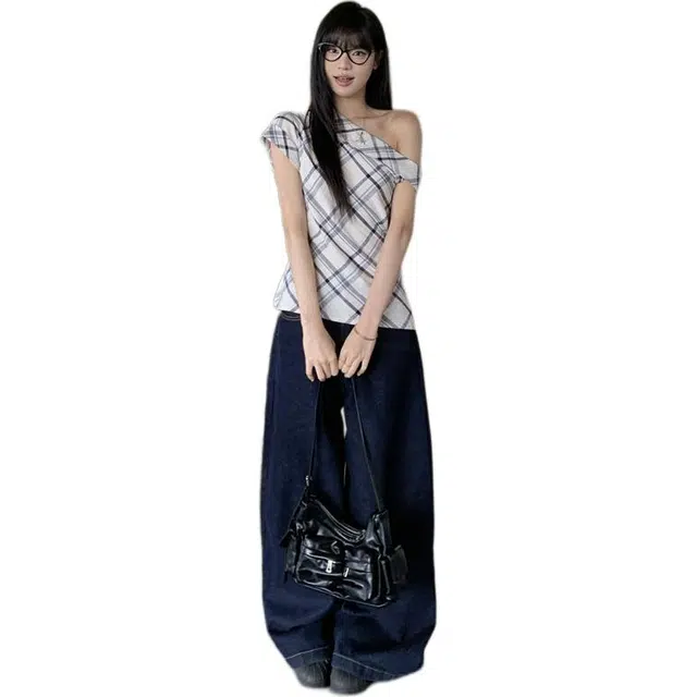 Kiki Clothing Boutique T