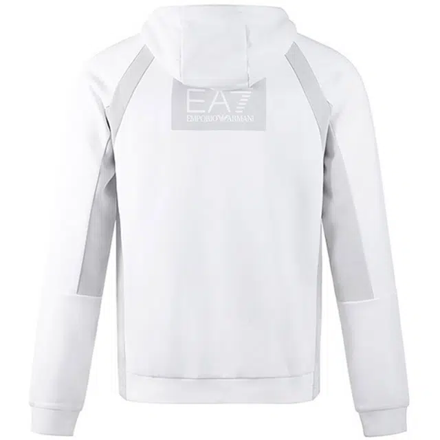 EMPORIO ARMANI SS23 EA7 Logo