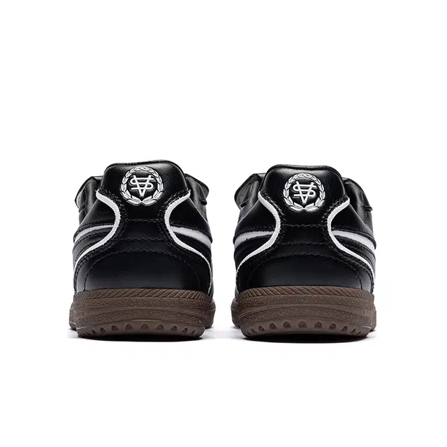 ANTA SNEAKERVERSE OFFSIDE