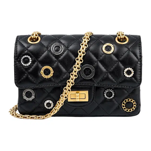 CHANEL 2.55