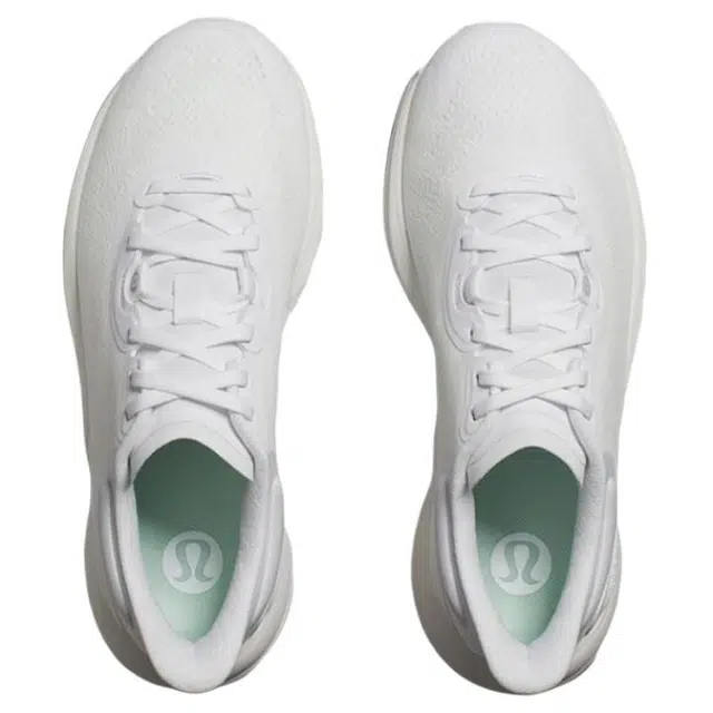 lululemon chargefeel 2