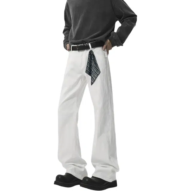 NEAR HERE cleanfitvibe