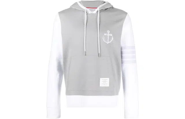 THOM BROWNE Logo