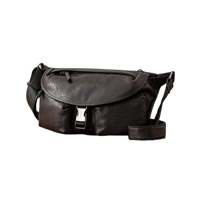 后步 复古高级感百搭简约个性通勤 牛皮 单肩斜挎包 男款 黑色