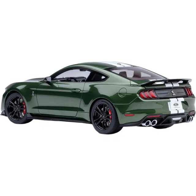 AUTOart Ford Mustang Shelby GT500