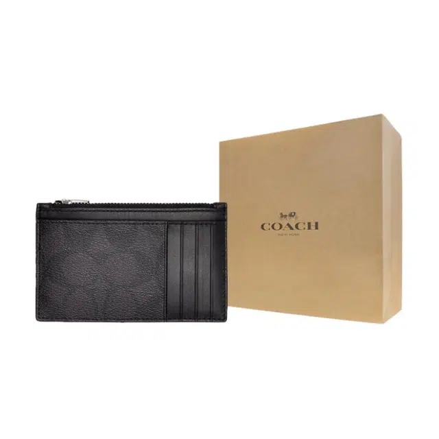 COACH Card Case 13