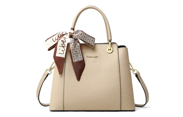 CBANNER Tote
