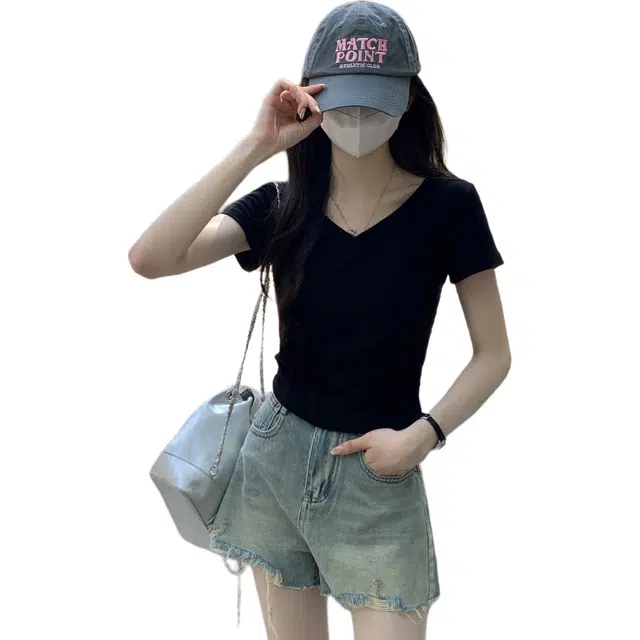 Kiki Clothing Boutique V T