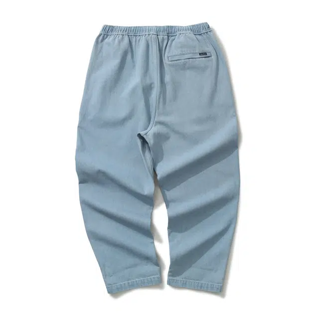 nautica white sail DNAlogo