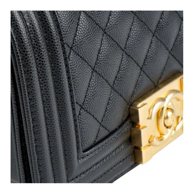 CHANEL LEBOY