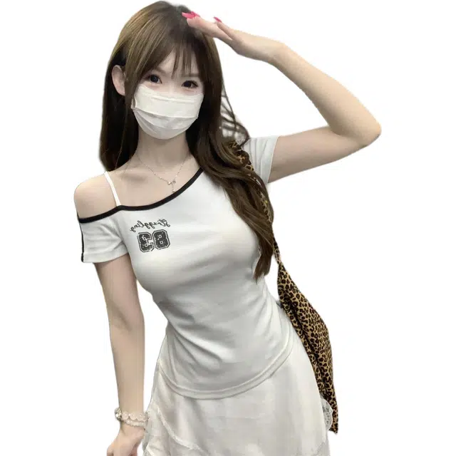 Kiki Clothing Boutique T