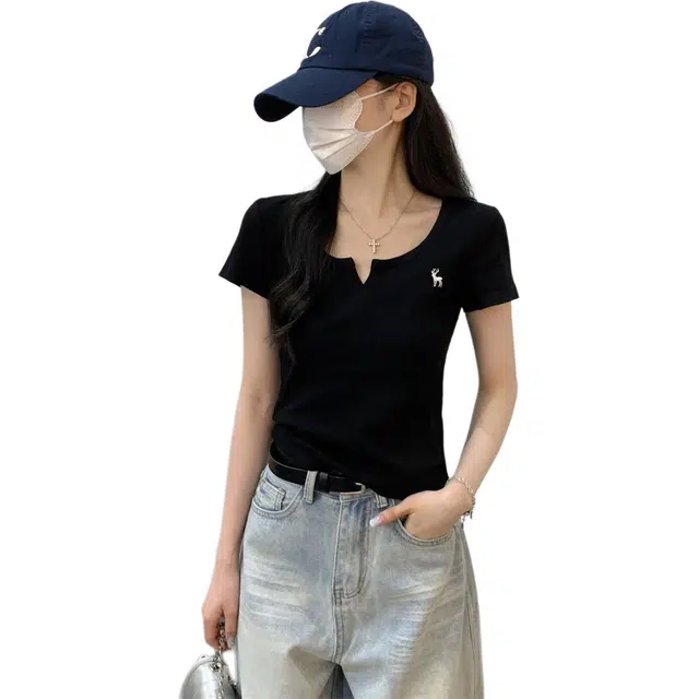 Kiki Clothing Boutique bmt T