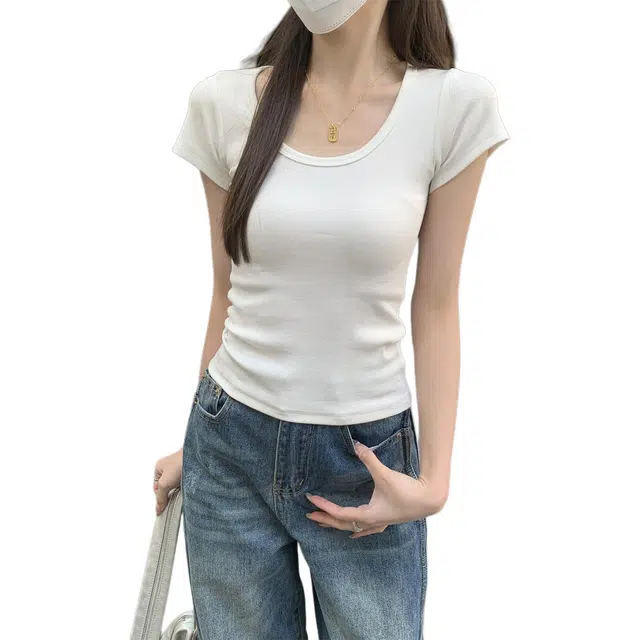 Kiki Clothing Boutique ut T
