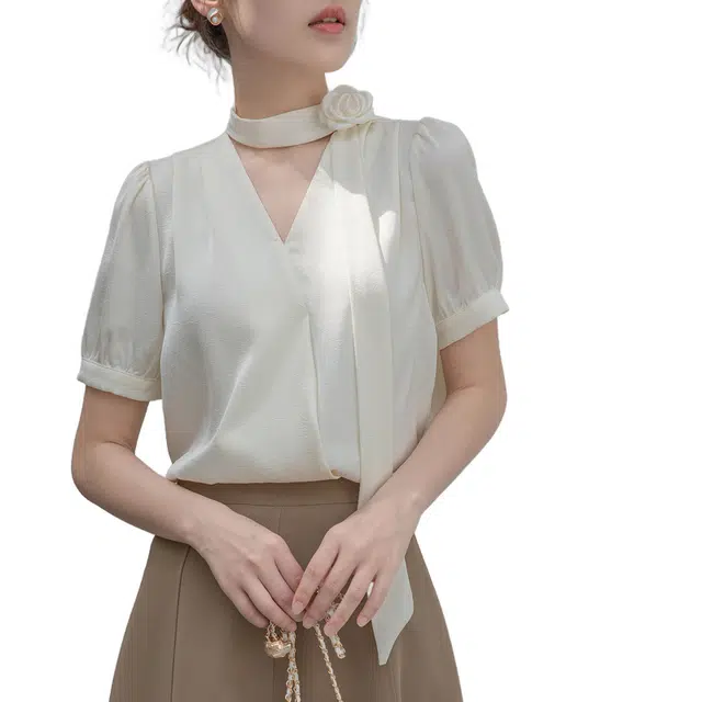 Kiki Clothing Boutique V