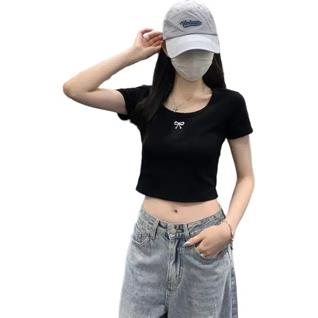 Kiki Clothing Boutique T