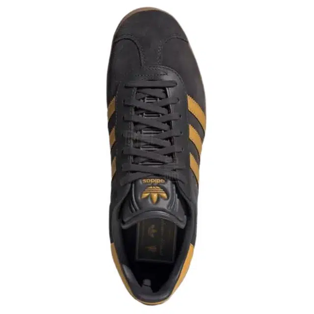 adidas originals Gazelle Manchester United
