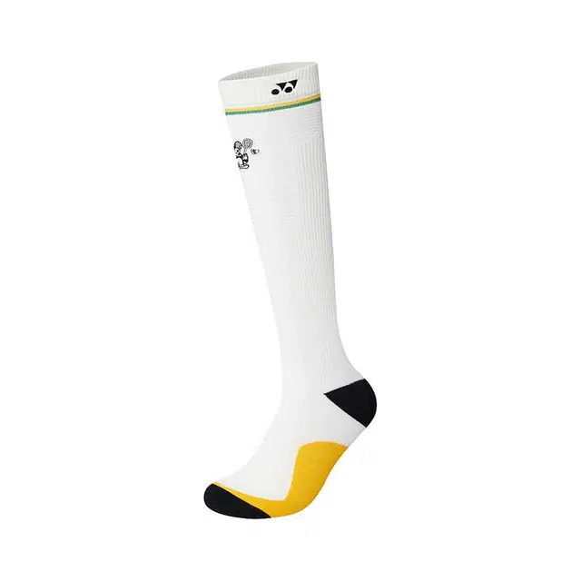 YONEX